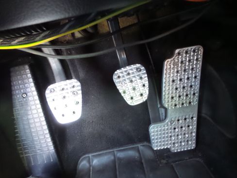 Used 2002 Porsche 911 Carrera image 94