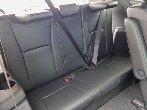 New 2026 Toyota Highlander Limited AWD/4WD image 9