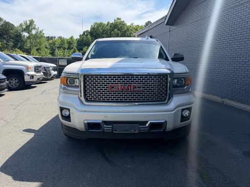 Used 2015 GMC Sierra 1500 Denali AWD/4WD image 2