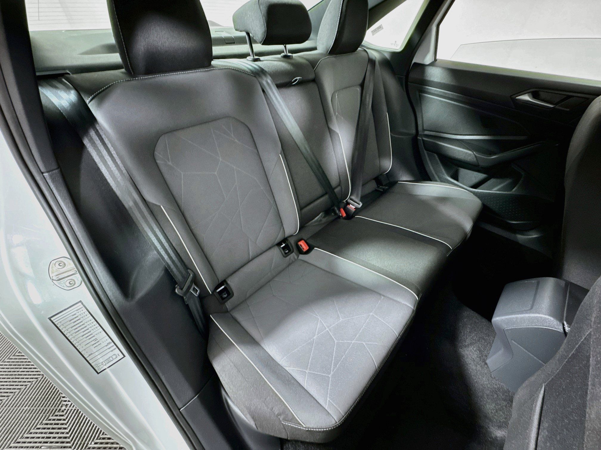 Used 2025 Volkswagen Jetta Sport FWD image 24