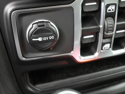New 2026 Jeep Gladiator Sport AWD/4WD image 31