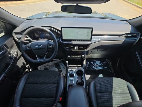 Used 2023 Ford Escape ST-Line w/ Tech Pack #1 FWD image 10