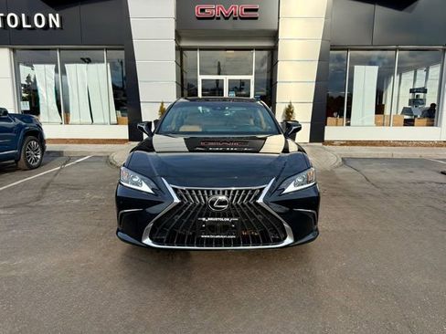 Used 2024 Lexus ES 350 w/ Premium Package image 6