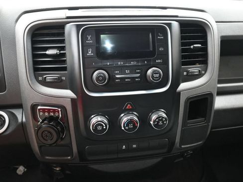 Used 2018 RAM 1500 Express RWD image 5