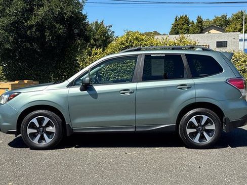 Used 2017 Subaru Forester 2.5i Premium w/ Rugged Package #1 AWD/4WD image 6