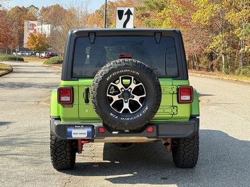 Used 2019 Jeep Wrangler Unlimited Rubicon w/ Cold Weather Group image 5