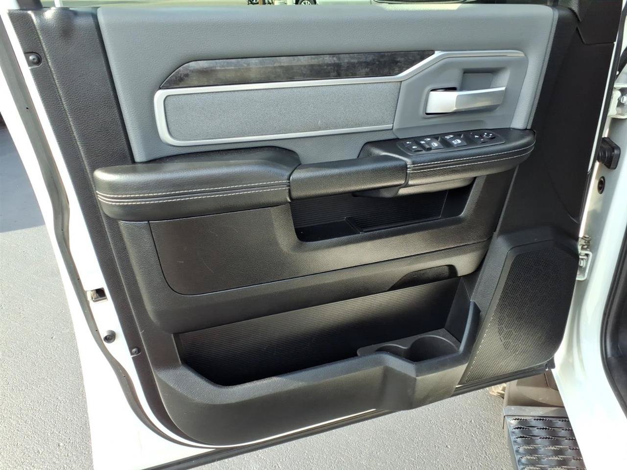 Used 2019 RAM 2500 Big Horn AWD/4WD image 18