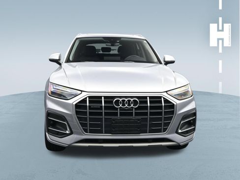 Used 2023 Audi Q5 2.0T Premium Plus w/ Premium Plus Package AWD/4WD image 2