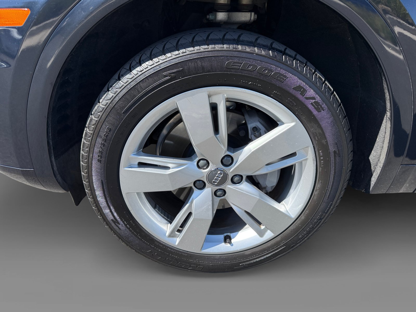 Used 2018 Audi Q5 2.0T Premium AWD/4WD image 9