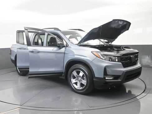 Used 2024 Honda Ridgeline Sport image 74