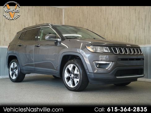 Used 2018 Jeep Compass Limited w/ Navigation Group AWD/4WD image 1