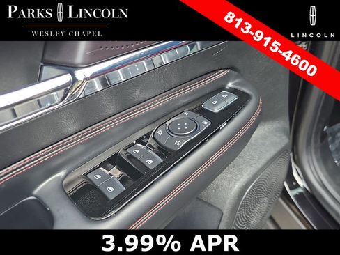 Certified 2025 Lincoln Corsair Reserve AWD/4WD image 18