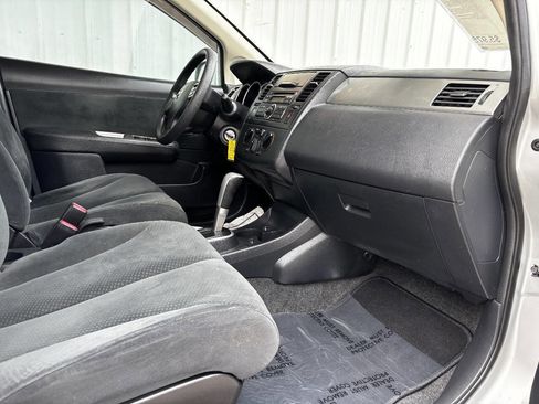 Used 2012 Nissan Versa 1.8 S w/ Plus Pkg image 14