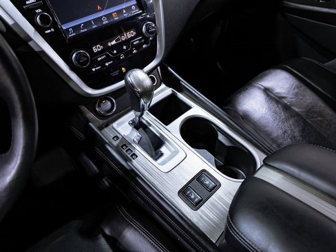 Used 2018 Nissan Murano SL image 12