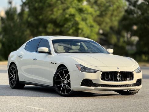 Used 2014 Maserati Ghibli S Q4 AWD/4WD image 13