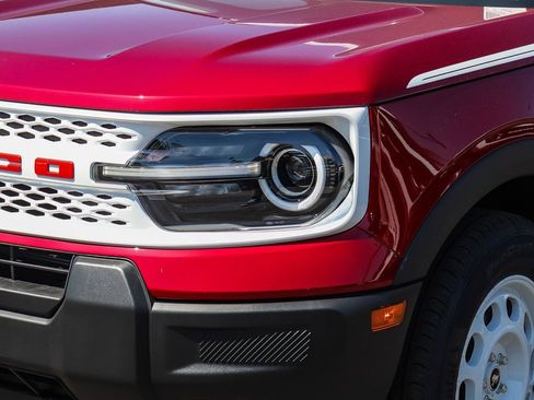 Used 2025 Ford Bronco Sport Heritage w/ Convenience Package image 4