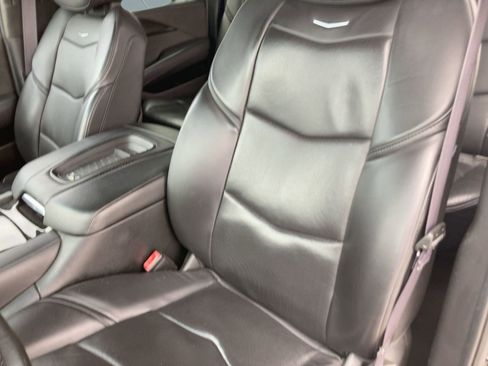 Used 2017 Cadillac Escalade ESV Platinum image 21