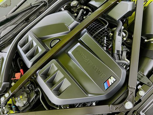 Used 2024 BMW M4 Coupe w/ M Carbon Exterior Package image 30