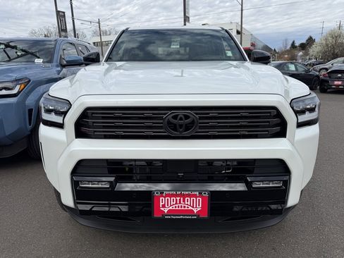 New 2026 Toyota 4Runner Platinum image 3