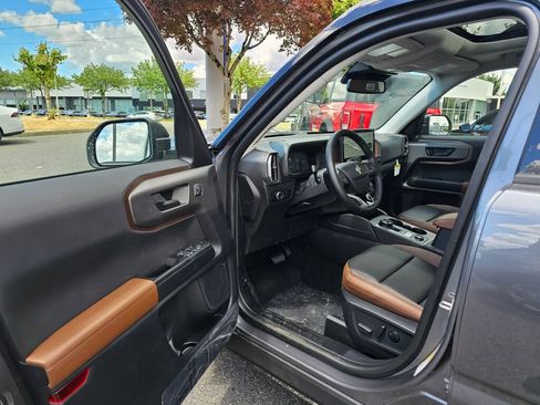 New 2026 Ford Bronco Sport Outer Banks w/ Outer Banks Tech Package+ AWD/4WD image 14