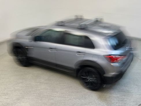Used 2025 Mitsubishi Outlander Sport AWD image 15