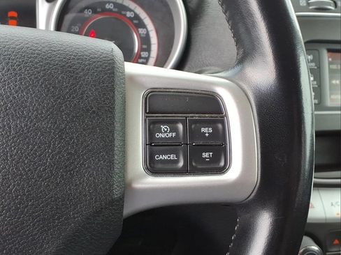 Used 2020 Dodge Journey SE w/ SE Popular Equipment Group FWD image 20