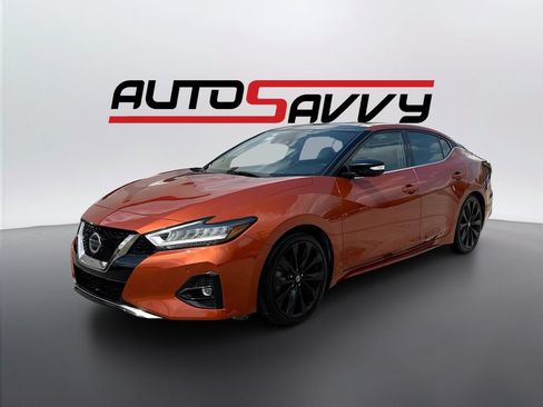 Used 2022 Nissan Maxima SR w/ Sport Mat Group FWD image 3
