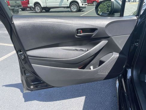 Used 2026 Toyota Corolla LE FWD image 19