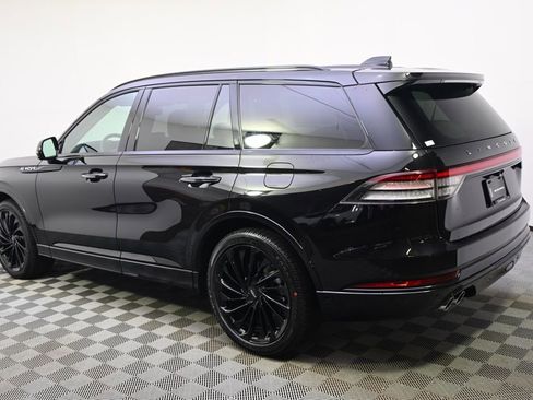 New 2026 Lincoln Aviator Reserve AWD/4WD image 3