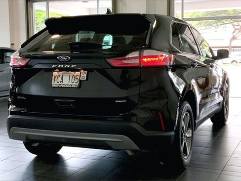 Used 2022 Ford Edge SEL w/ Convenience Package image 6