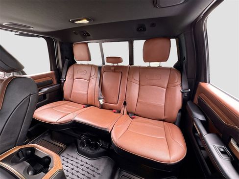 Used 2024 RAM 3500 Limited w/ Safety Group image 15