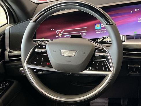 New 2026 Cadillac Escalade IQ Luxury 1 image 12