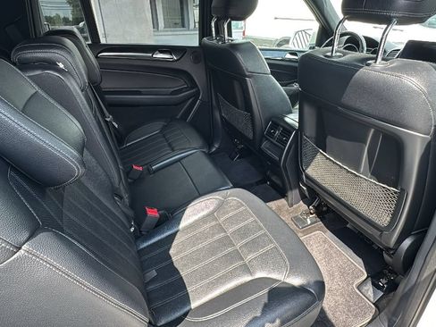 Used 2017 Mercedes-Benz GLS 450 4MATIC image 18