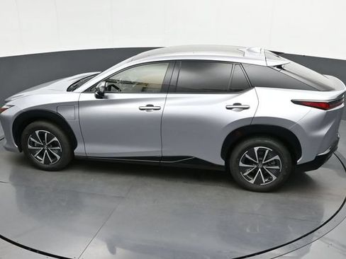Certified 2024 Lexus RZ 300e Premium w/ Accessory Package (Z1) FWD image 23