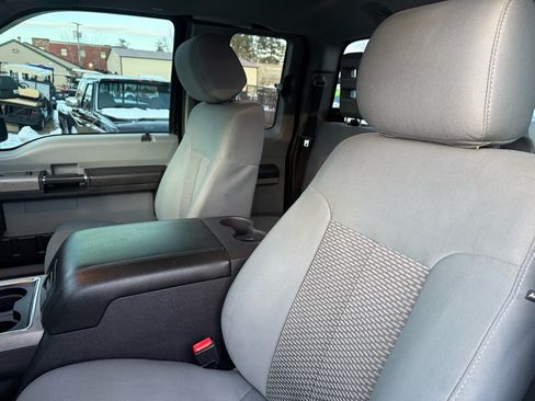 Used 2016 Ford F250 XLT w/ XLT Value Package image 31