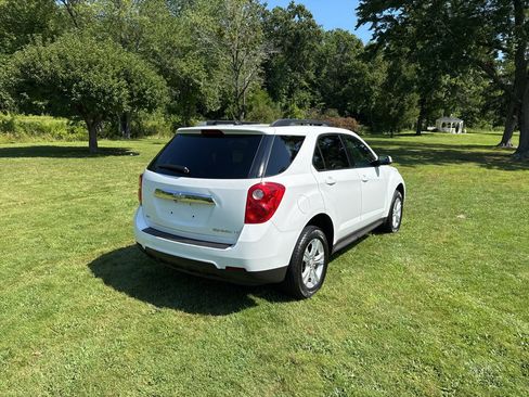 Used 2013 Chevrolet Equinox LT AWD/4WD image 12