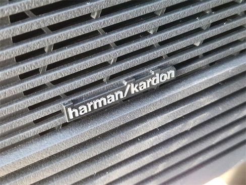 New 2026 Subaru Outback Limited image 17