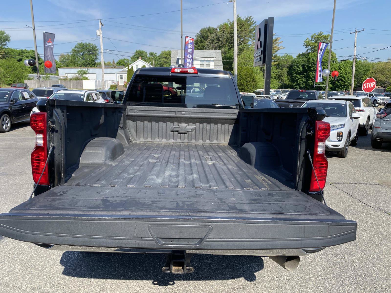 Used 2022 Chevrolet Silverado 3500 LT w/ Convenience Package AWD/4WD image 5