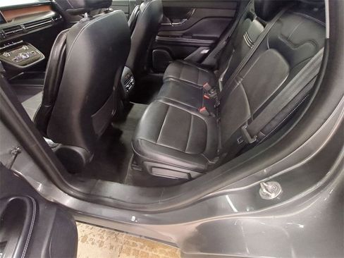 Used 2022 Lincoln Corsair Reserve w/ Equipment Group 201A image 16