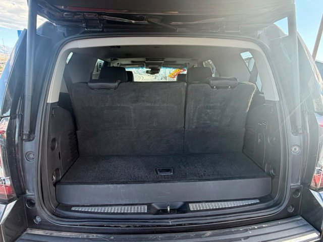 Used 2015 GMC Yukon Denali w/ Premium Package AWD/4WD image 7
