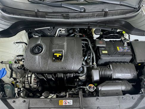 Used 2025 Kia Soul LX w/ LX Technology Package image 31