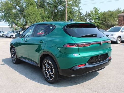 Used 2025 Alfa Romeo Tonale w/ Premium Package AWD/4WD image 39