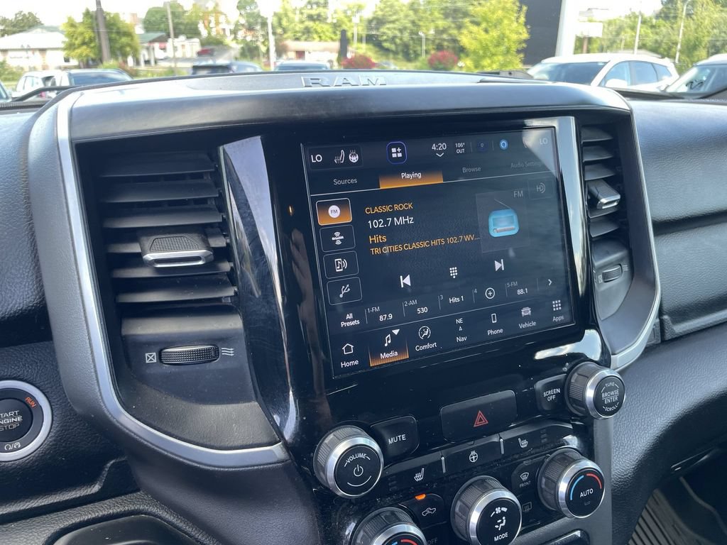 Used 2022 RAM 1500 Big Horn AWD/4WD image 11