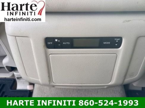 Used 2016 INFINITI QX80 4WD w/ Driver's Assistance Package image 13