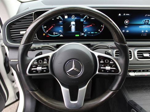 Used 2022 Mercedes-Benz GLS 450 4MATIC image 26