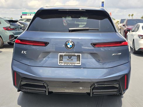 New 2026 BMW iX xDrive60 w/ M Sport Package image 30