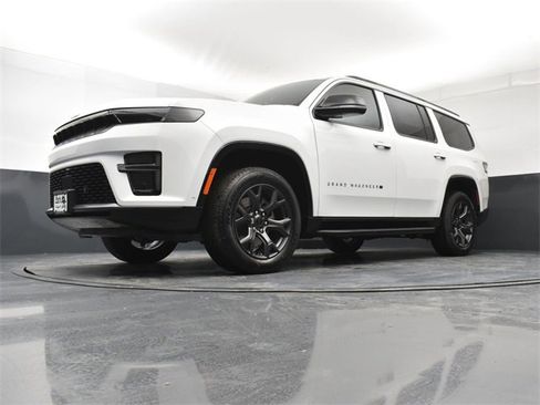 New 2026 Jeep Grand Wagoneer Limited image 21