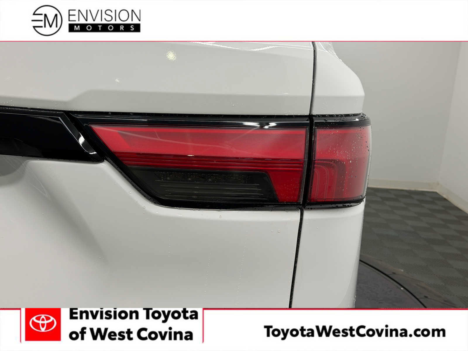 New 2026 Toyota Sequoia Limited w/ Tow Technology Package AWD/4WD image 12