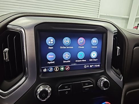 Used 2021 GMC Sierra 1500 SLT w/ SLT Premium Package image 17