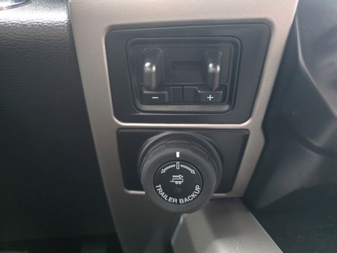 Used 2022 Ford F250 Lariat w/ Lariat Ultimate Package image 46